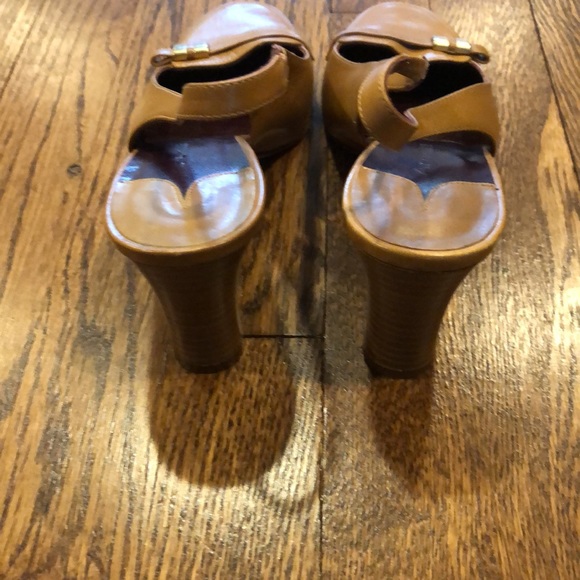NWT Amalfi tan sling back 3” heel shoes Size 8 - Picture 6 of 7